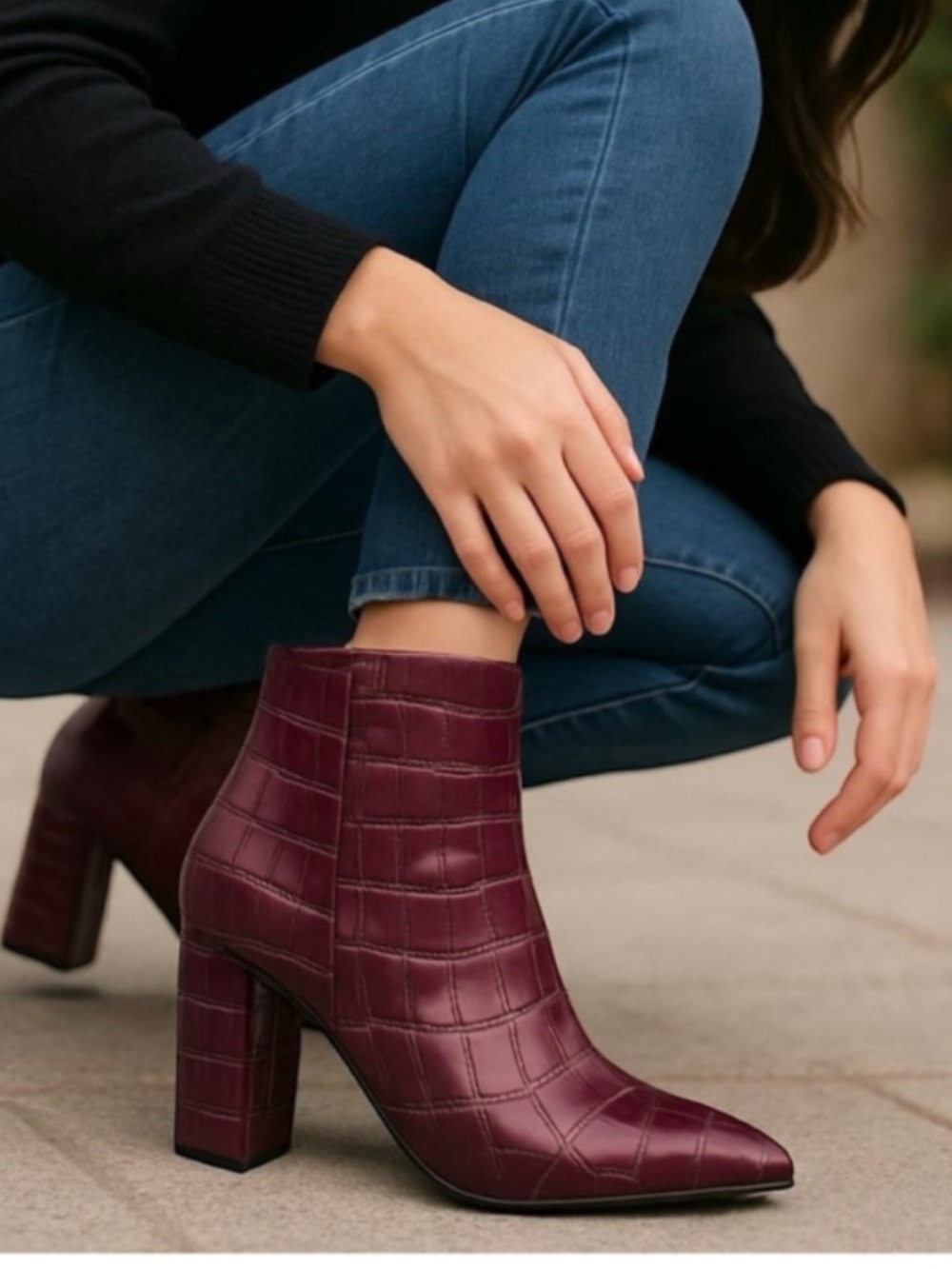 Marc Fisher Unno Embossed Croc Leather Plum Pointed Toe Ankle Boots Size 7.5